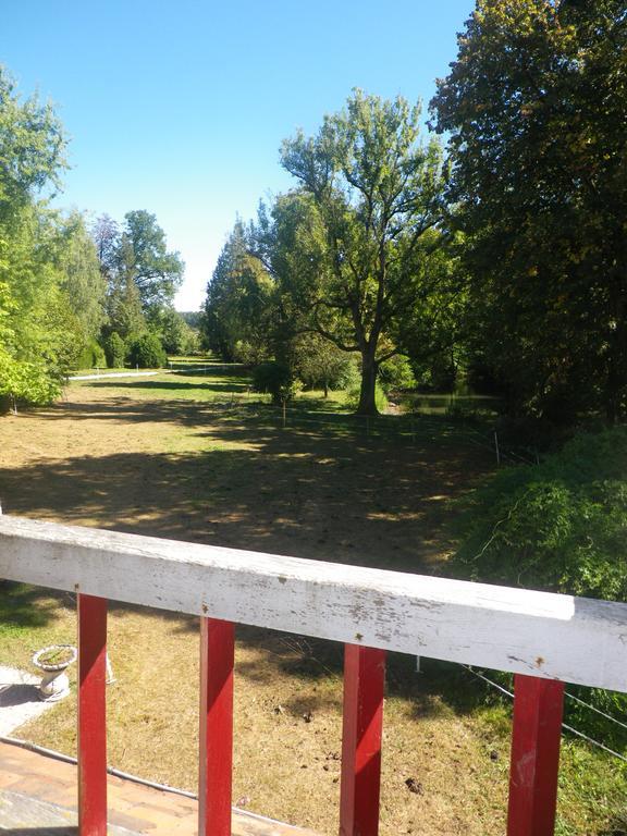 Domaine De L'Arche De Rene Au Lac Du Der Sainte-Liviere ภายนอก รูปภาพ